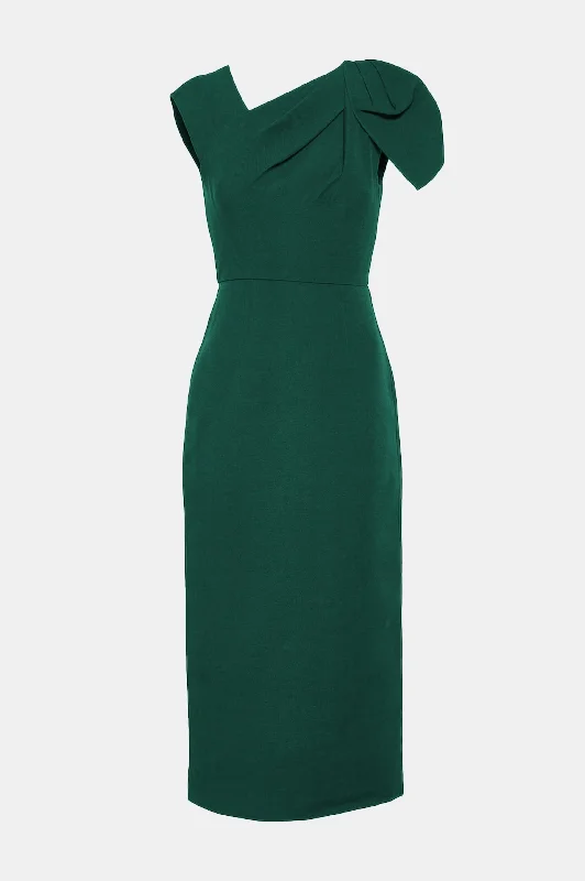 Long - Sleeve Women Dress in Velvet for a Luxurious Winter LookAsymmetric Wool Silk Midi Dress in Green