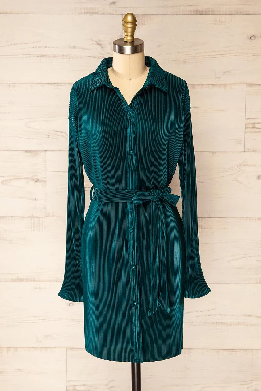 Midi dresses with ribbed textures for a unique and tactile appearanceEdmonton | Dark Green Ribbed Dress w/ Long Sleeves