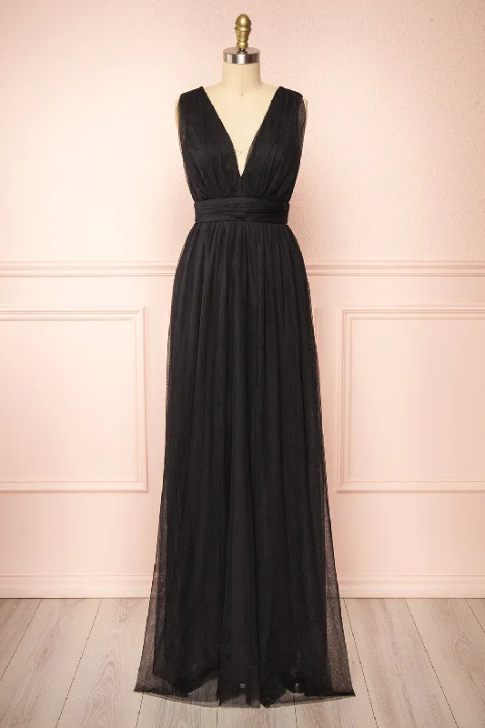 Midi dresses with keyhole backs for a flirty and unexpected detailSamina Black | Tulle Maxi Dress w/ Plunging Neckline