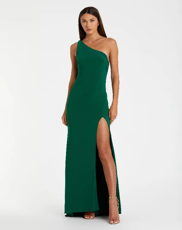 Linen maxi dresses for a breathable and lightweight summer optionGreen Jersey One Shoulder Draped Back Gown