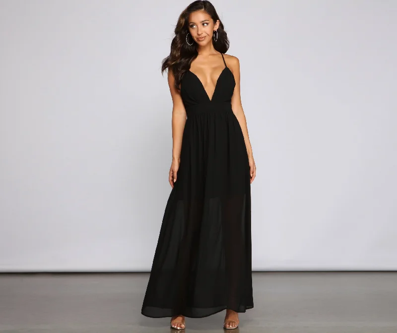 Sheer maxi dresses with lace overlays for a romantic touchEffortless Beauty Chiffon Maxi Dress