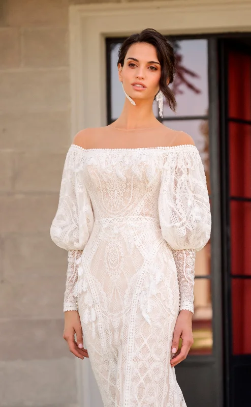 Wedding guest dresses with patchwork designs for a unique lookBohemian Long Puffy Sleeve Lace Wedding Gown