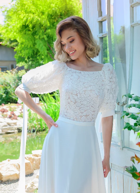 Wedding guest dresses with patchwork designs for a unique lookPetite Short Sleeve Wedding Dress