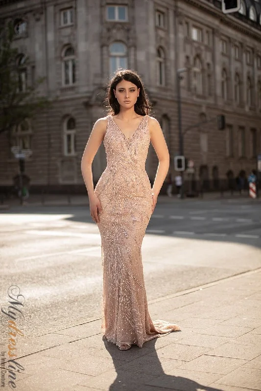 Sheath formal dresses with metallic thread detailing for a modern promChic and Holland HF1364