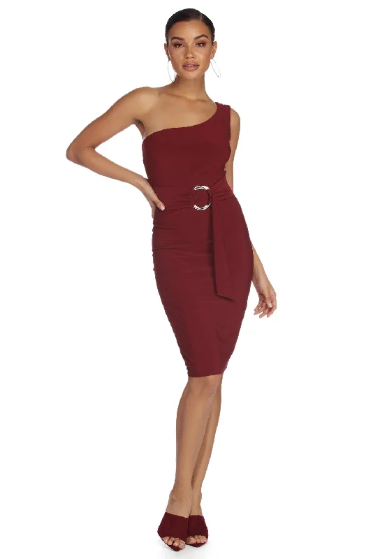 Ruffled Women Dress with Multiple Layers for a Playful and Girly StyleJust Own Knit Midi Dress