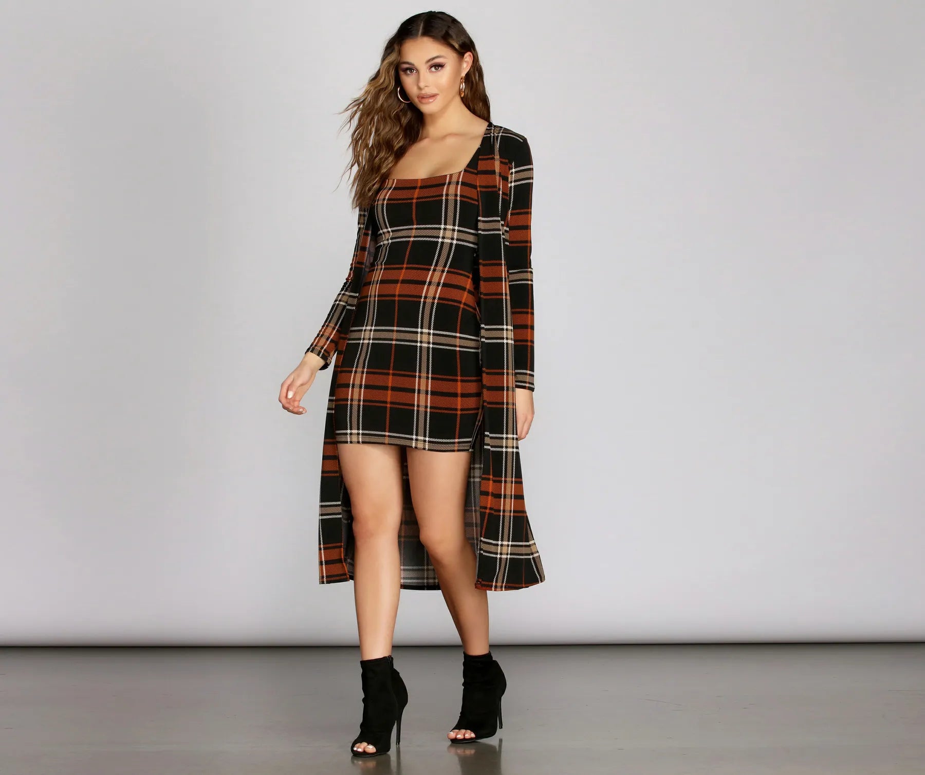 Halter Neck Women Dress to Show Off the Shoulders and NecklinePrecious In Plaid Duster