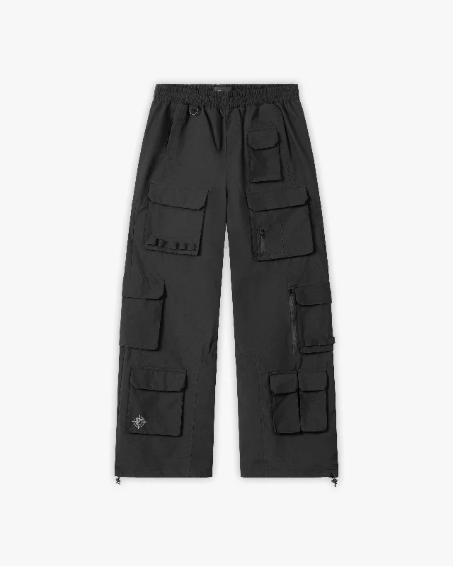 Plus Size Women's High - Waisted Cotton Cargo Pants in Black for a Sleek and Stylish LookONYX CARGO BLACK